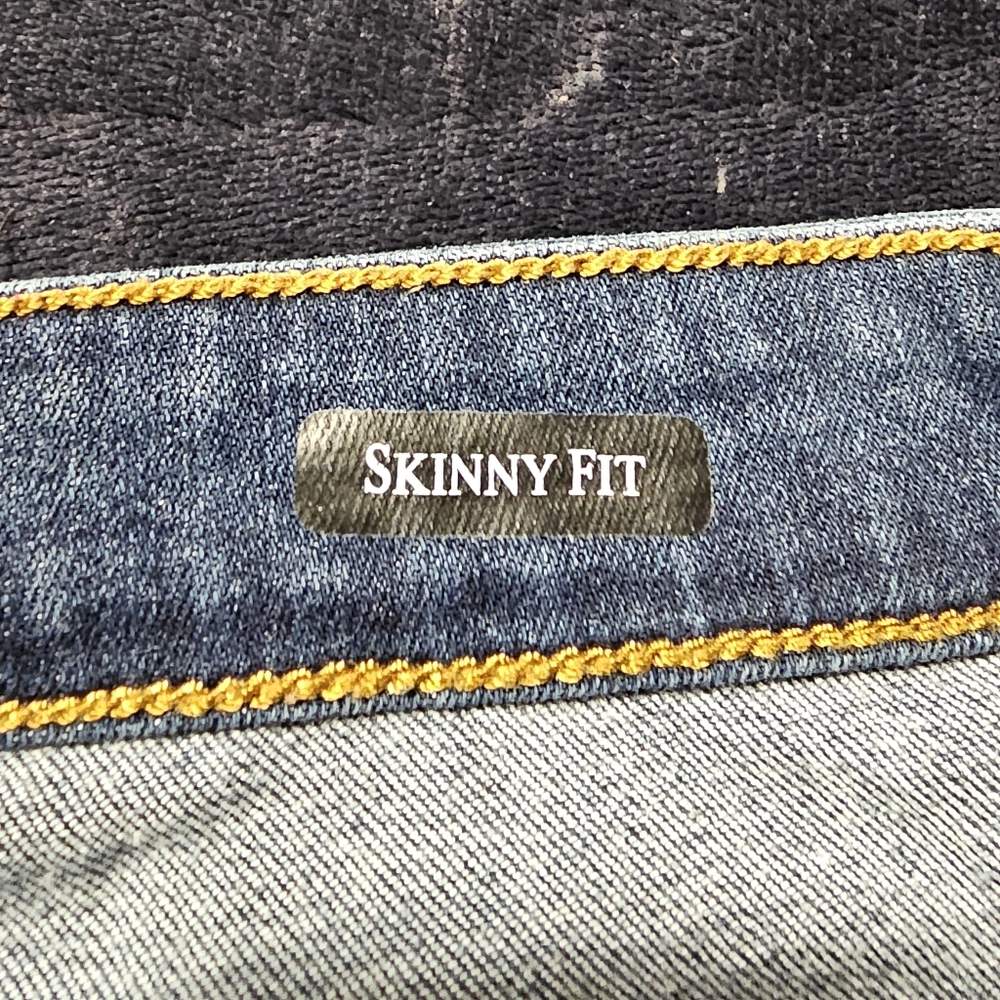 Judy Blue Skinny Fit Juniot 7/28 - Picture 3 of 6